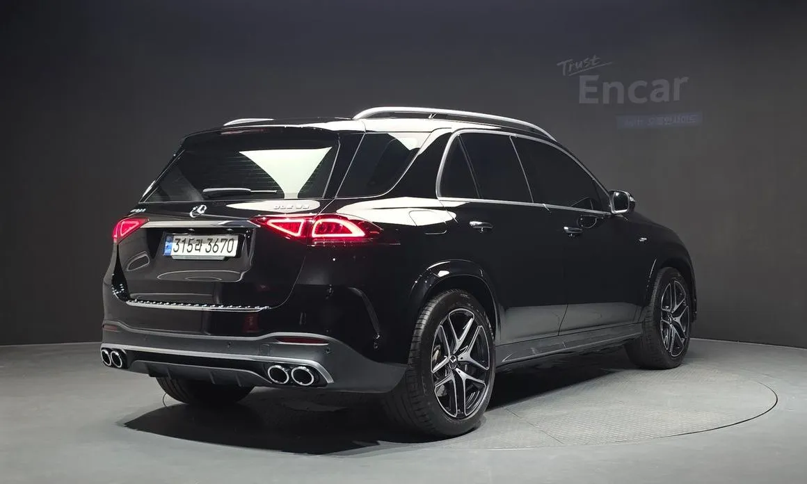 Mercedes-Benz GLE-Class — фото 5