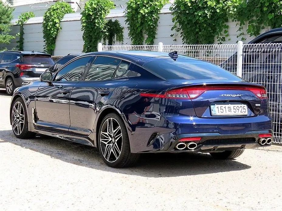 Kia Stinger — фото 10