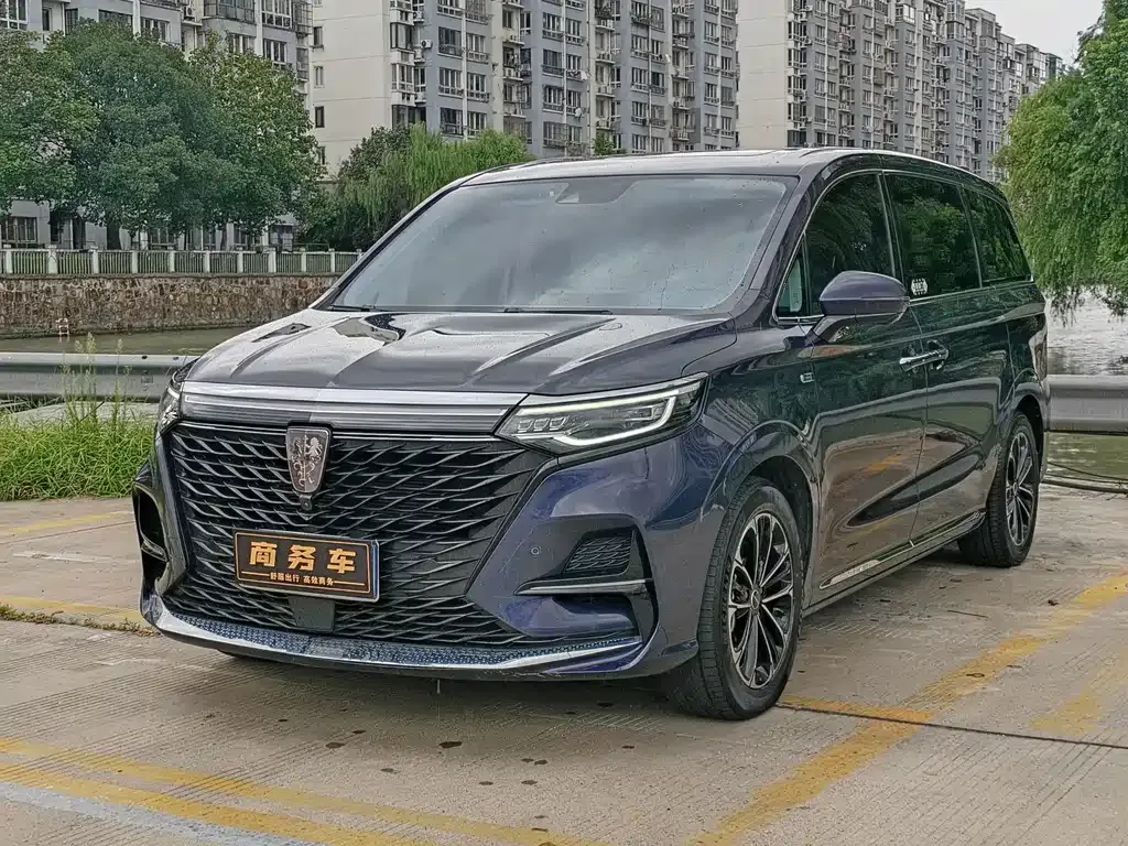 Roewe iMAX8 — фото 1