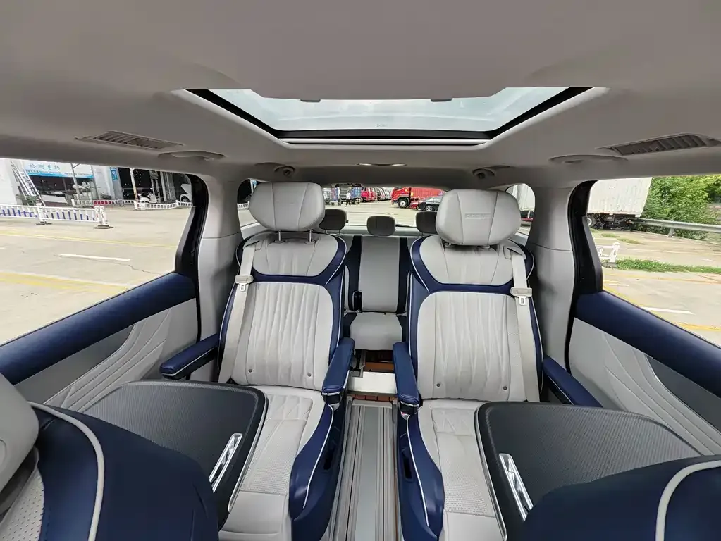 Roewe iMAX8 — фото 5