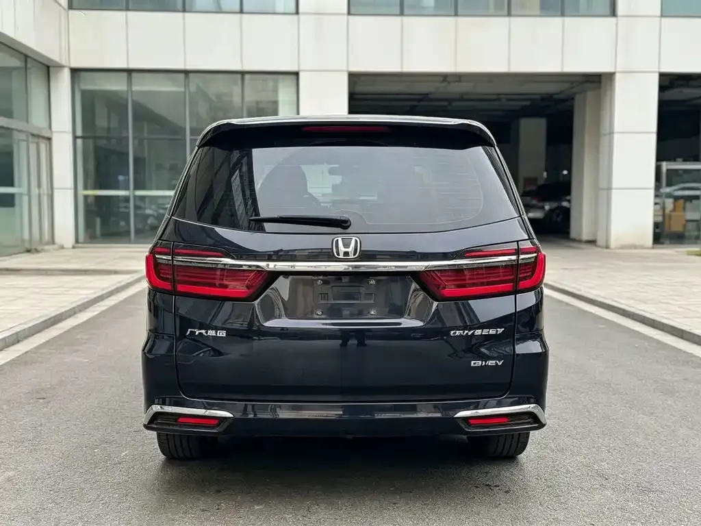 Honda Odyssey — фото 3