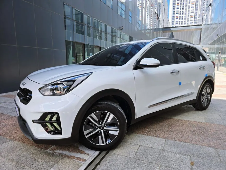 Kia Niro — фото 7