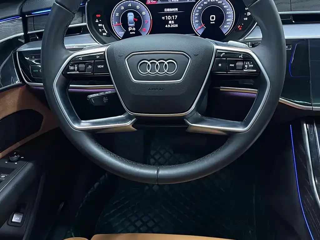 Audi A8 — фото 2
