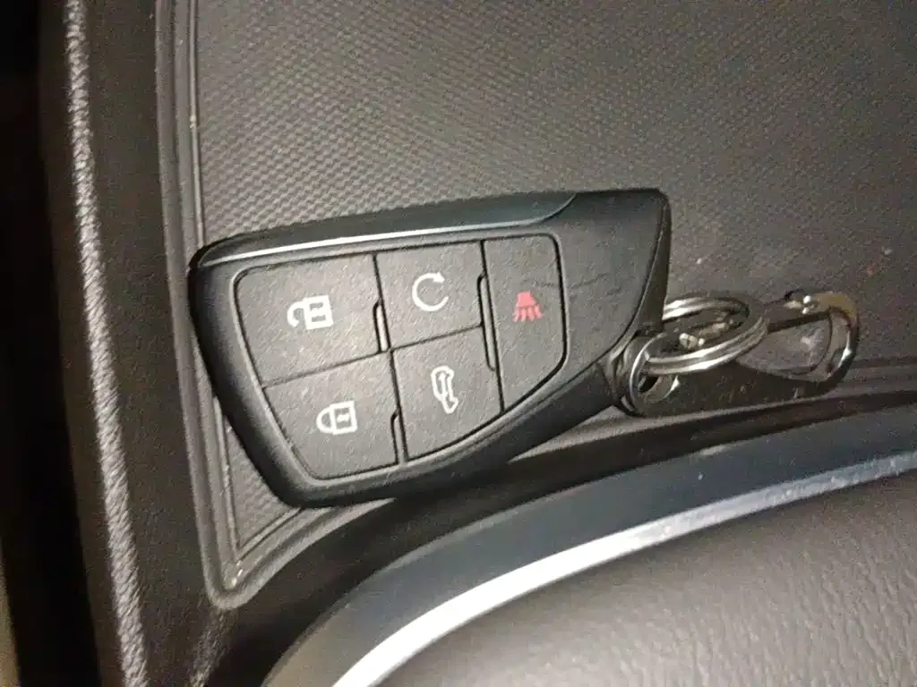 Buick GL8 Hybrid — фото 8