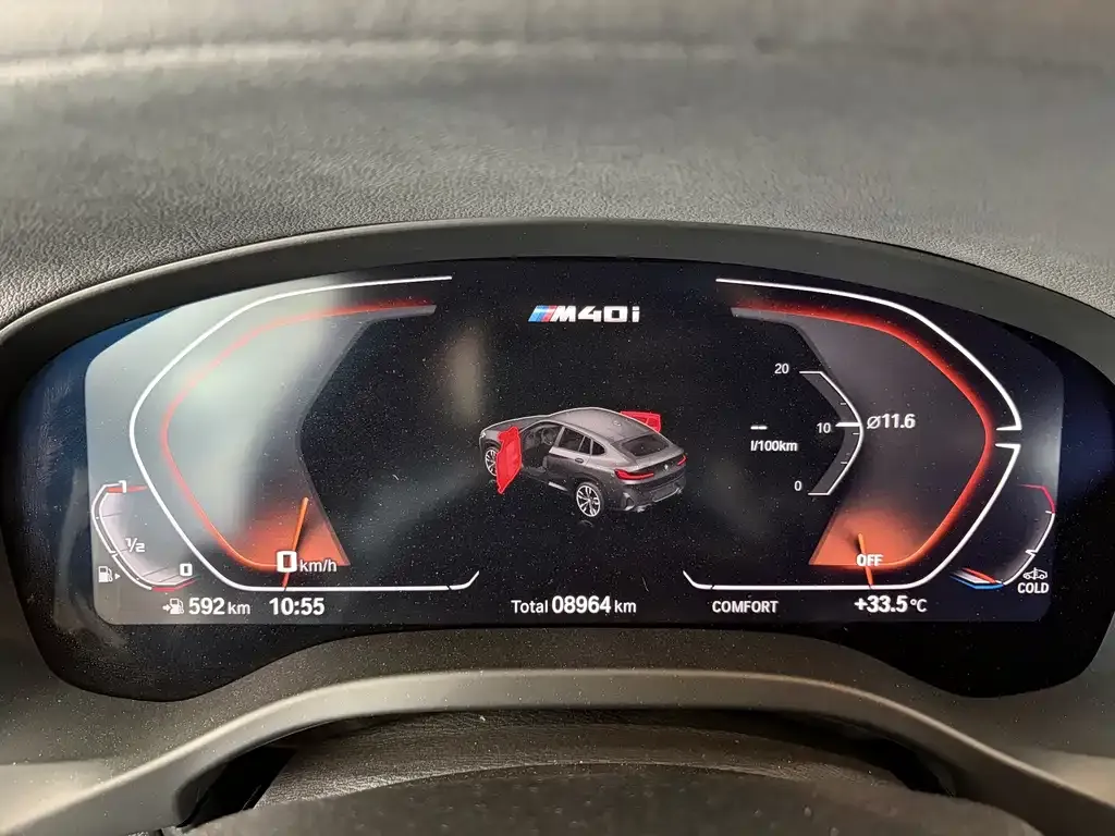 BMW X4 M40i — фото 4