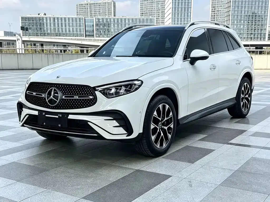 Mercedes-Benz GLC — фото 1