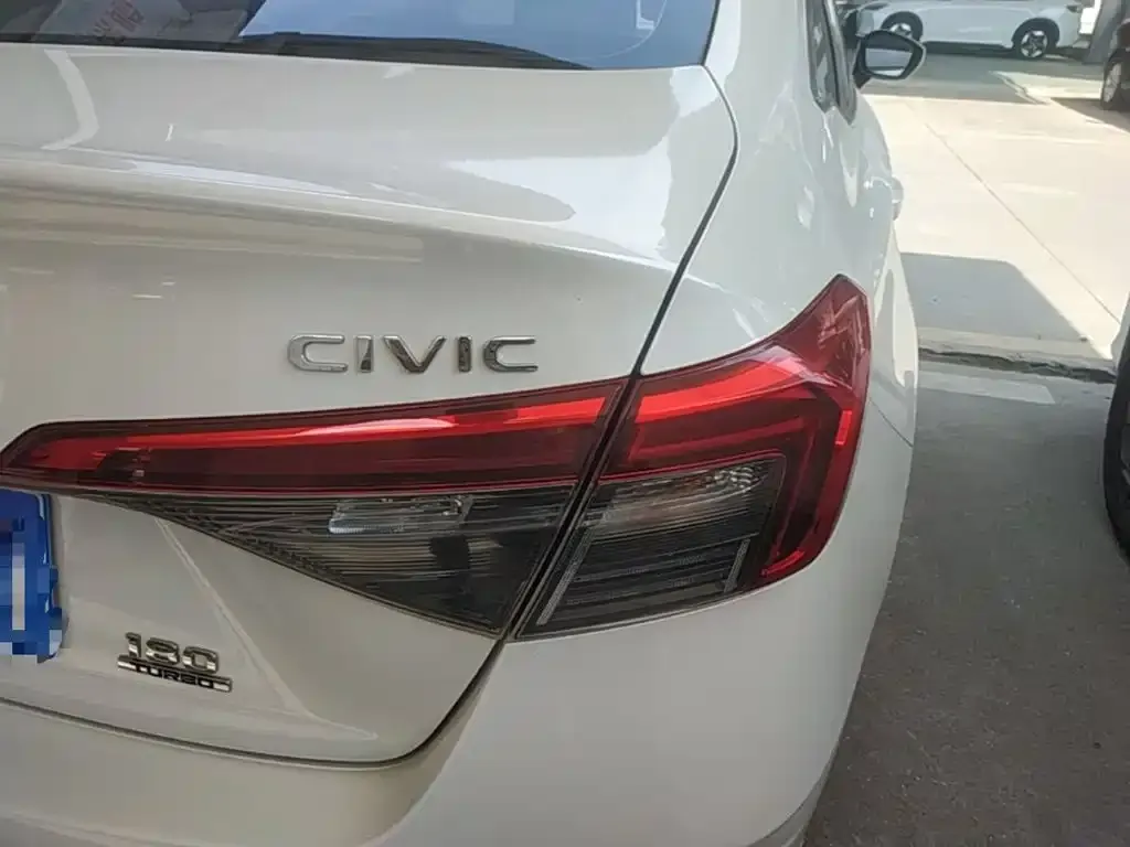 Honda Civic — фото 6
