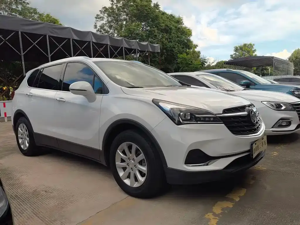 Buick Envision Plus — фото 8