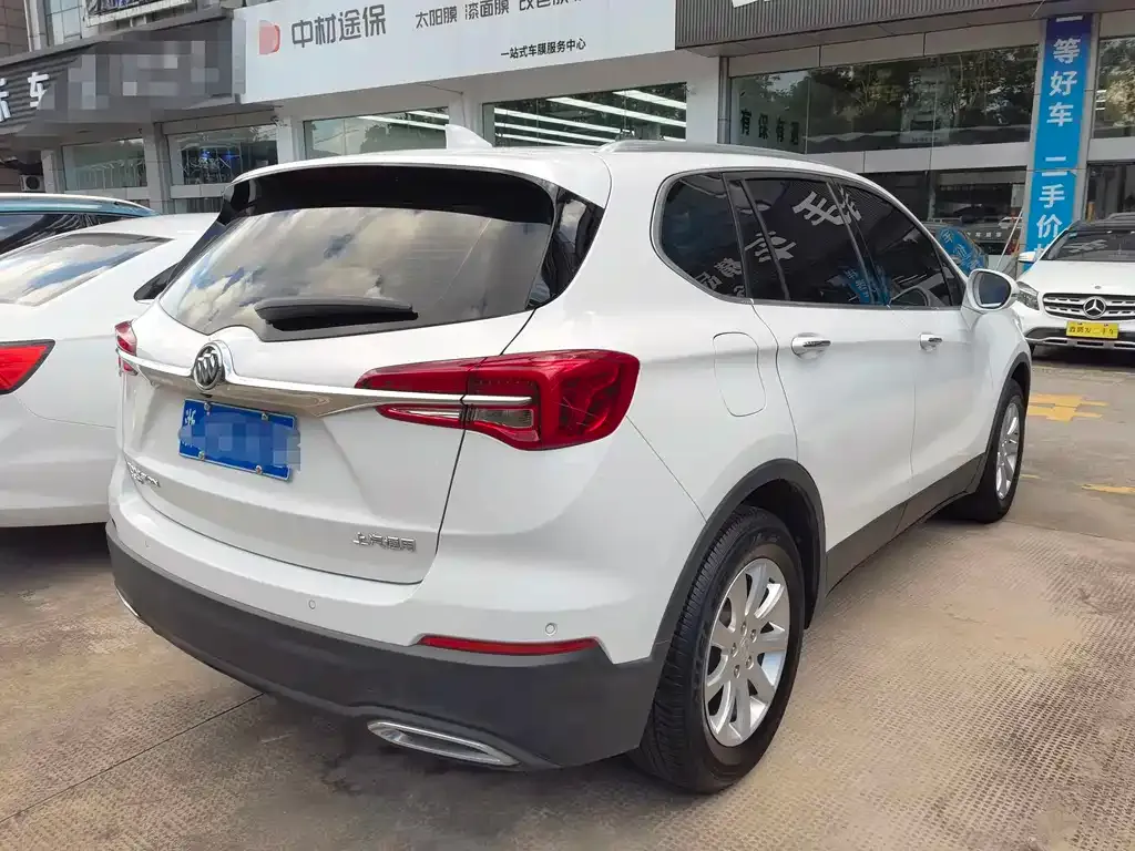 Buick Envision Plus — фото 6
