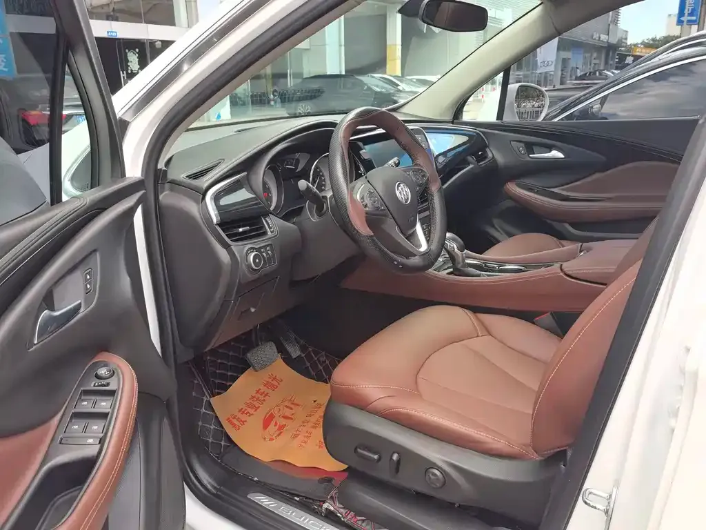 Buick Envision Plus — фото 10