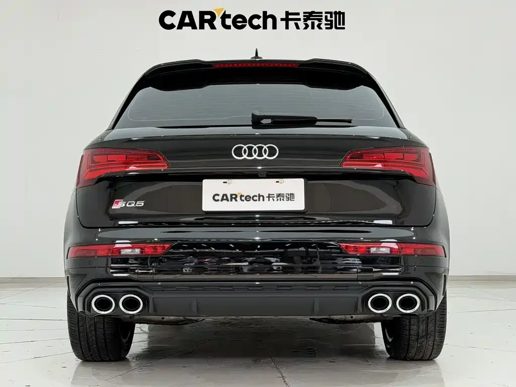 Audi SQ5 — фото 10