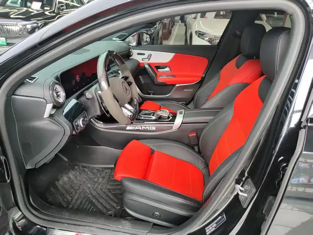 Mercedes-Benz A-Class AMG — фото 4
