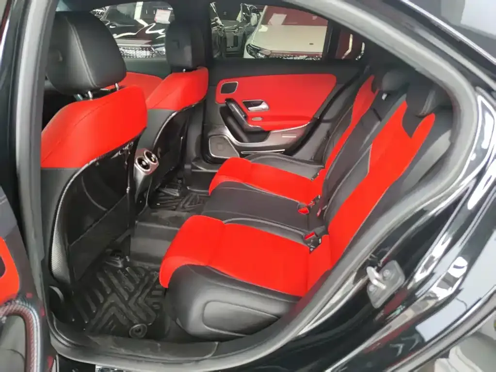 Mercedes-Benz A-Class AMG — фото 7
