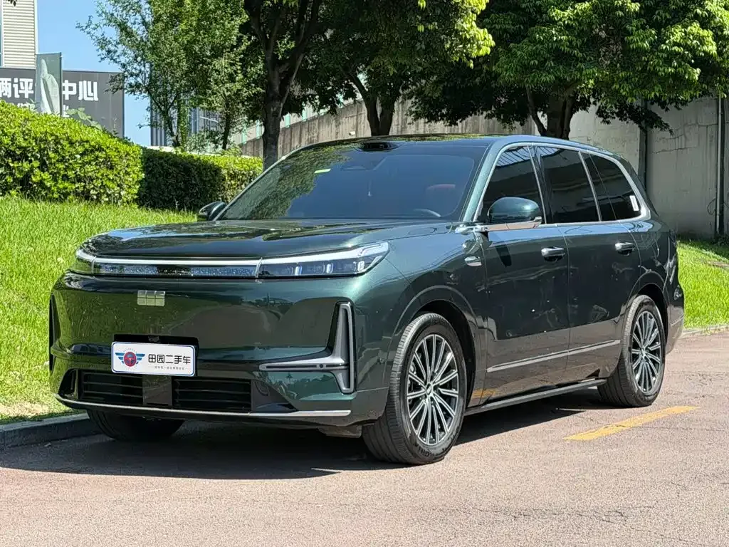 Geely Galaxy M9 — фото 1