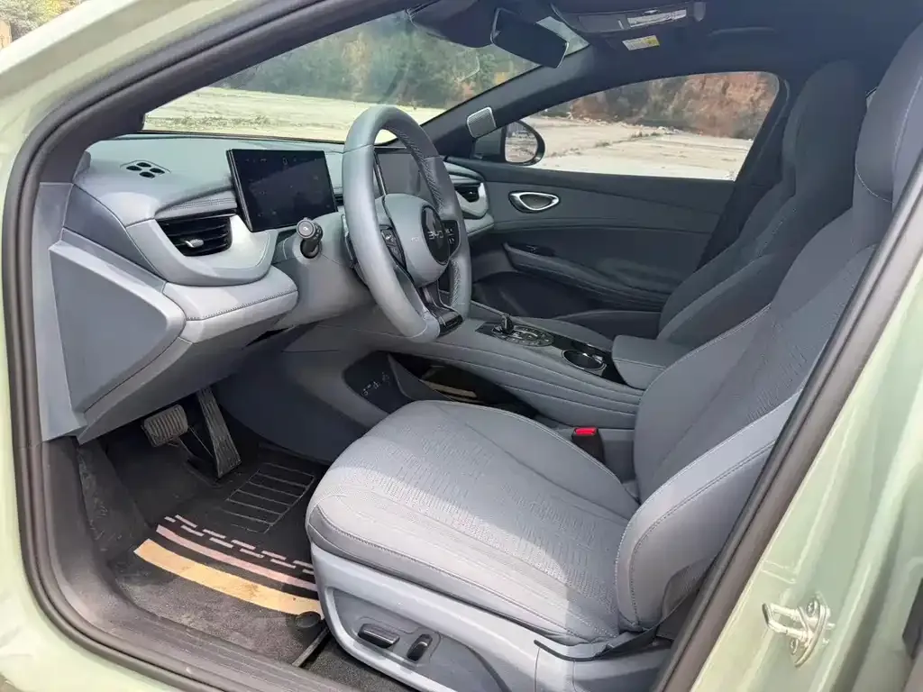 BYD Seal 06GT — фото 3
