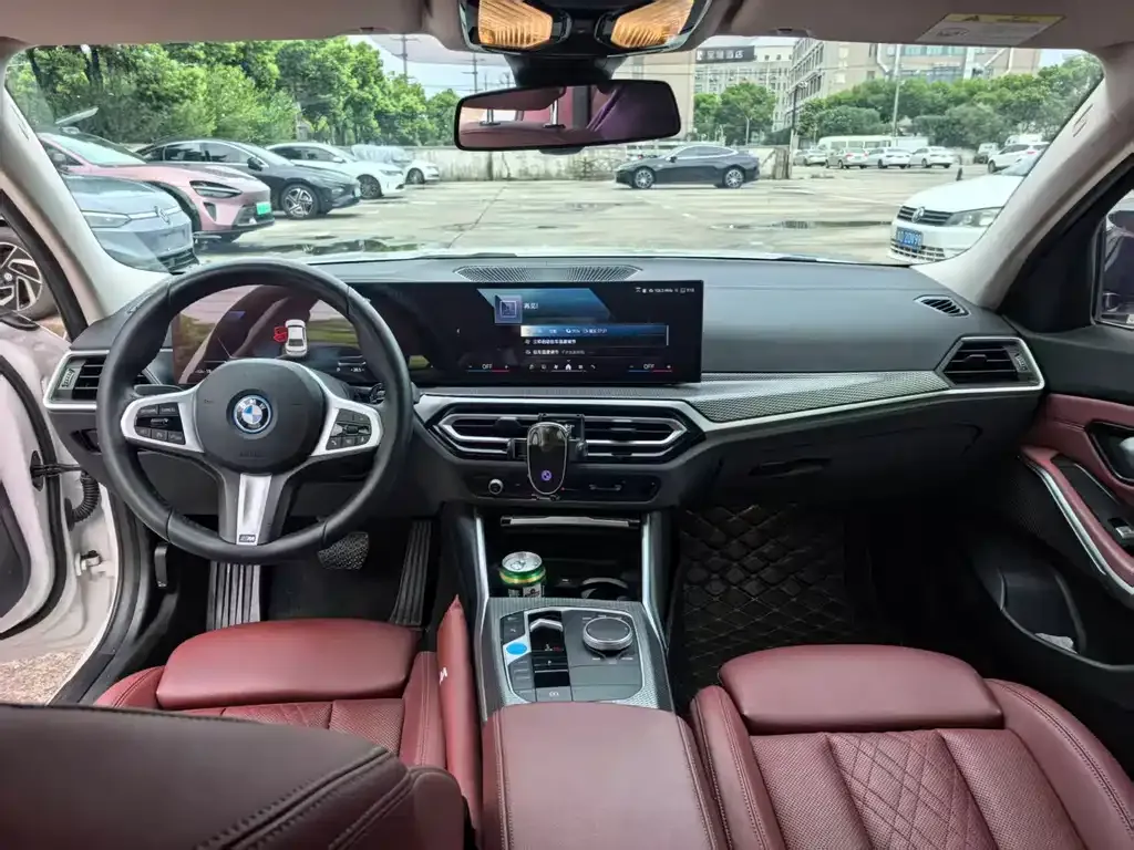 BMW i3 — фото 3