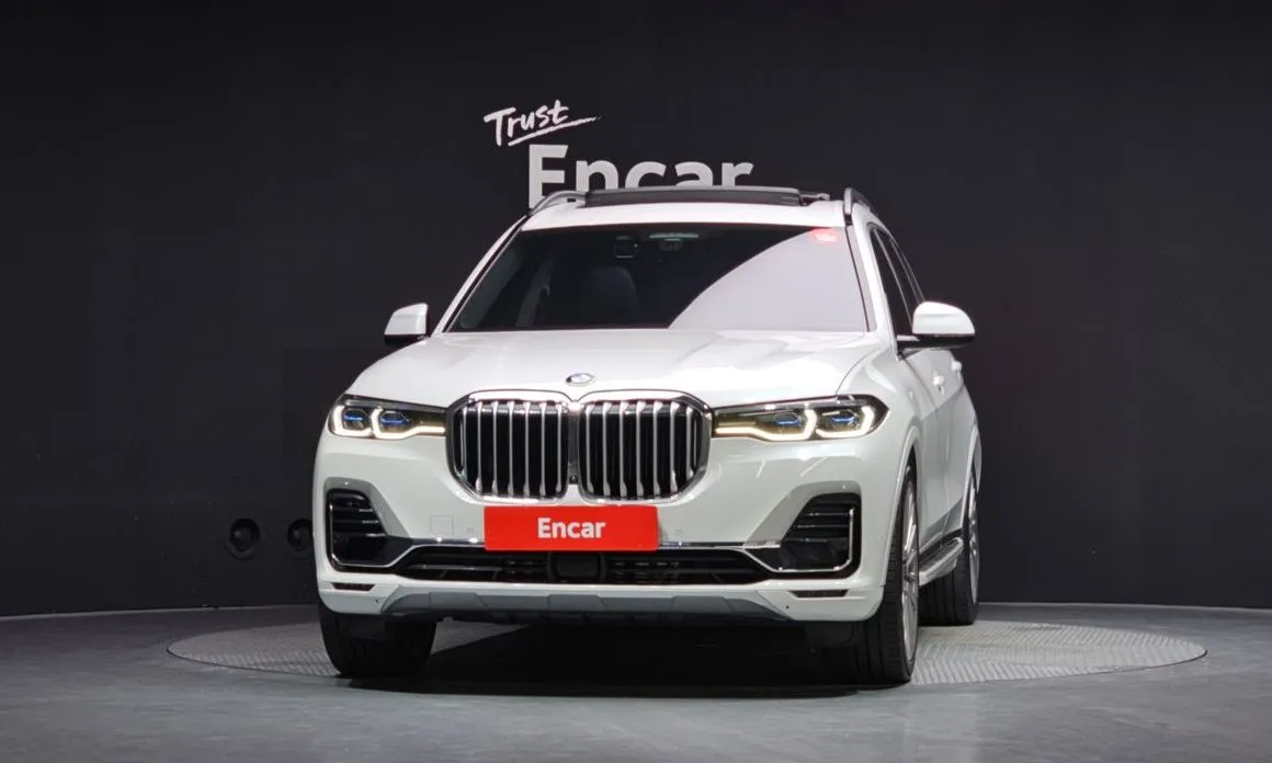 BMW X7 — фото 4
