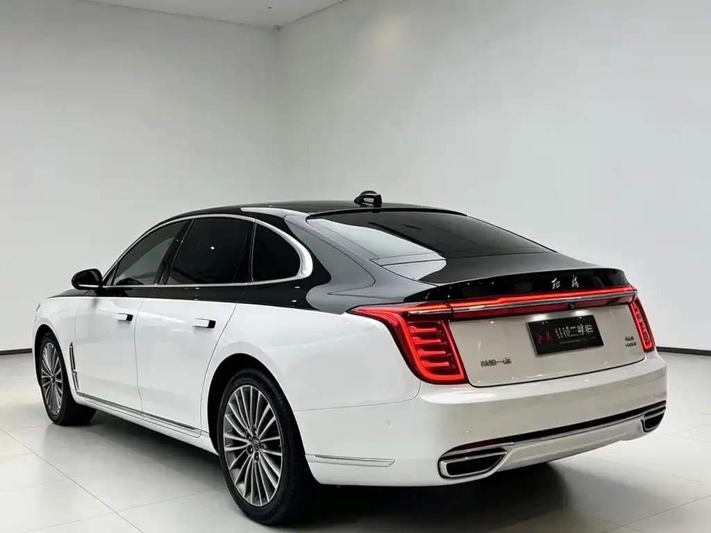 Hongqi H9 — фото 10
