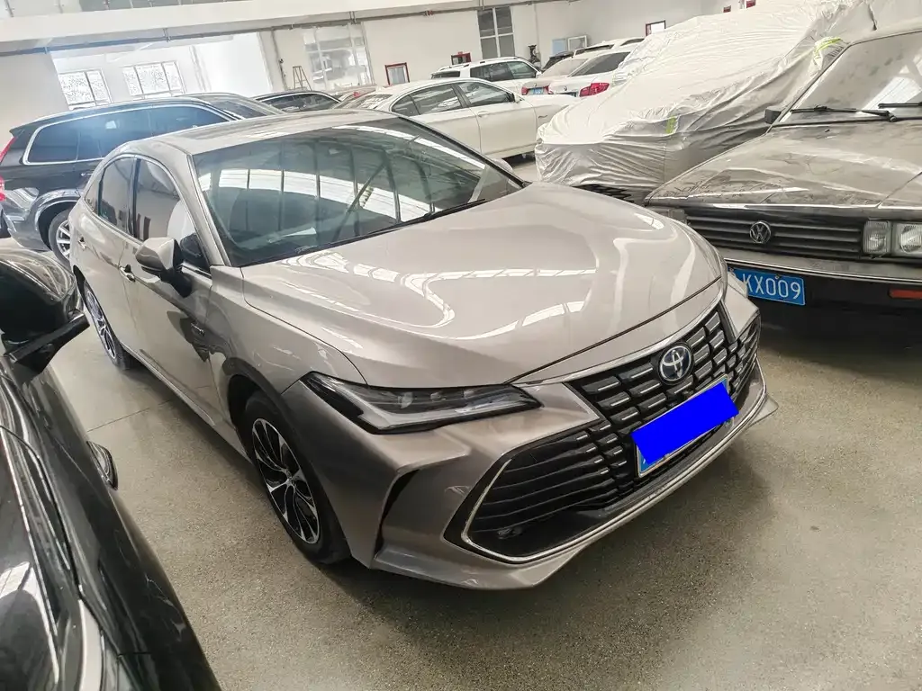 Toyota Avalon — фото 2
