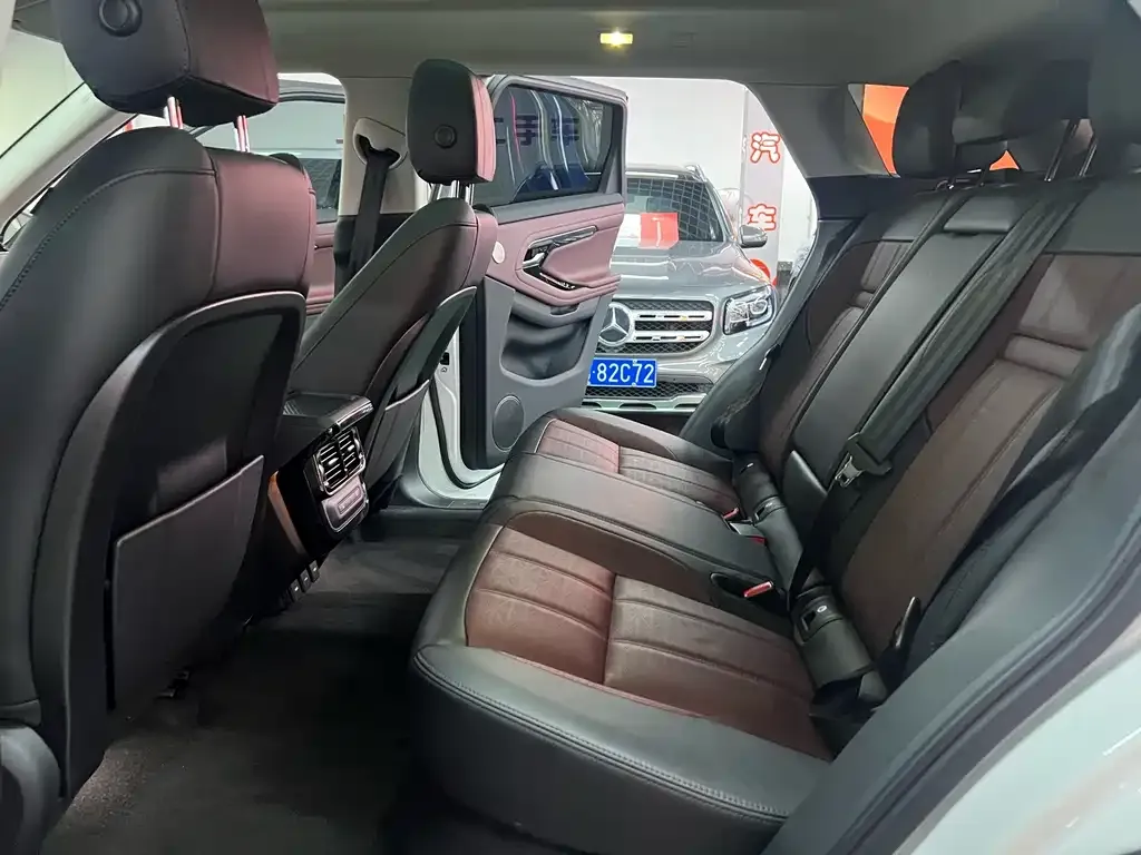 Land Rover Evoque — фото 2