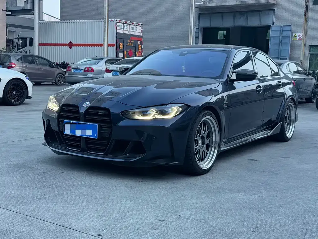 BMW M3 4-door Sedan Thunder 1