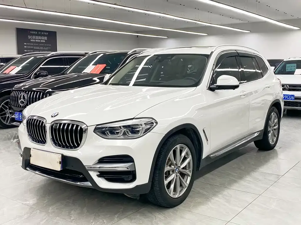 BMW X3 xDrive25i Luxury 1