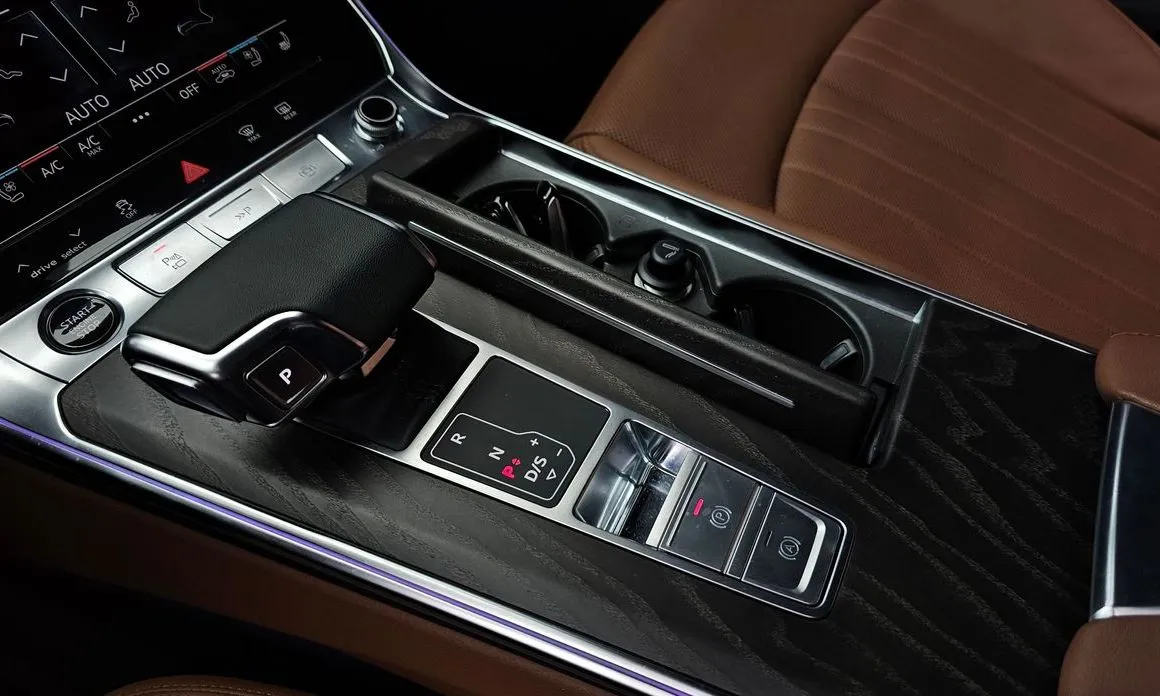 Audi A6 — фото 9