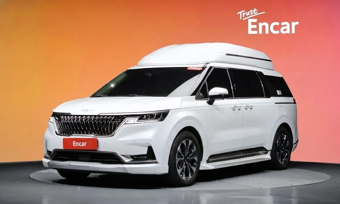 Kia Carnival — фото 1