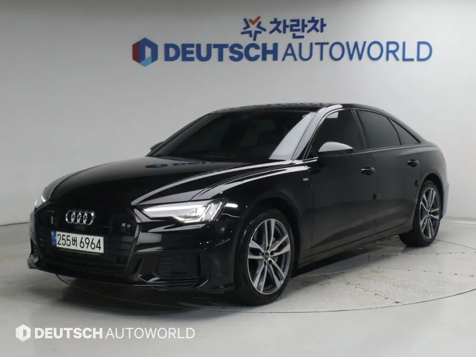 Audi A6 — фото 1