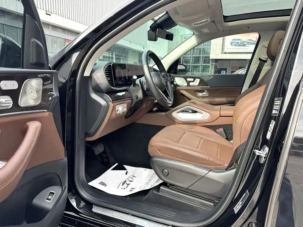 Mercedes-Benz GLE (Import) — фото 7