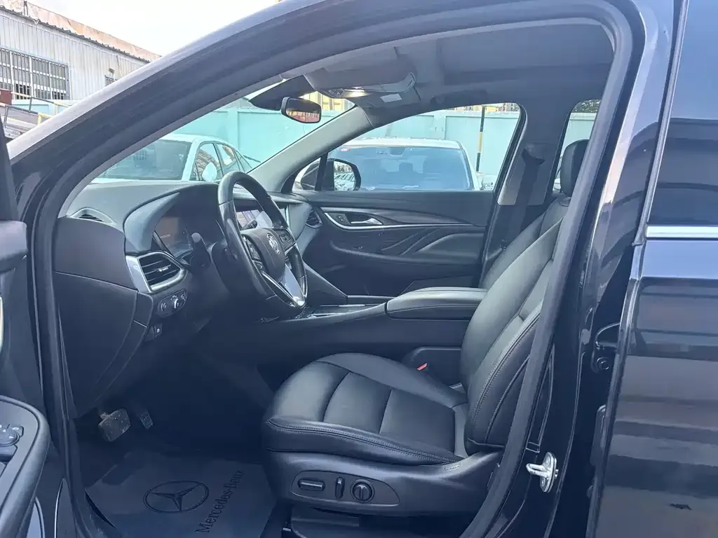 Buick Enclave — фото 2