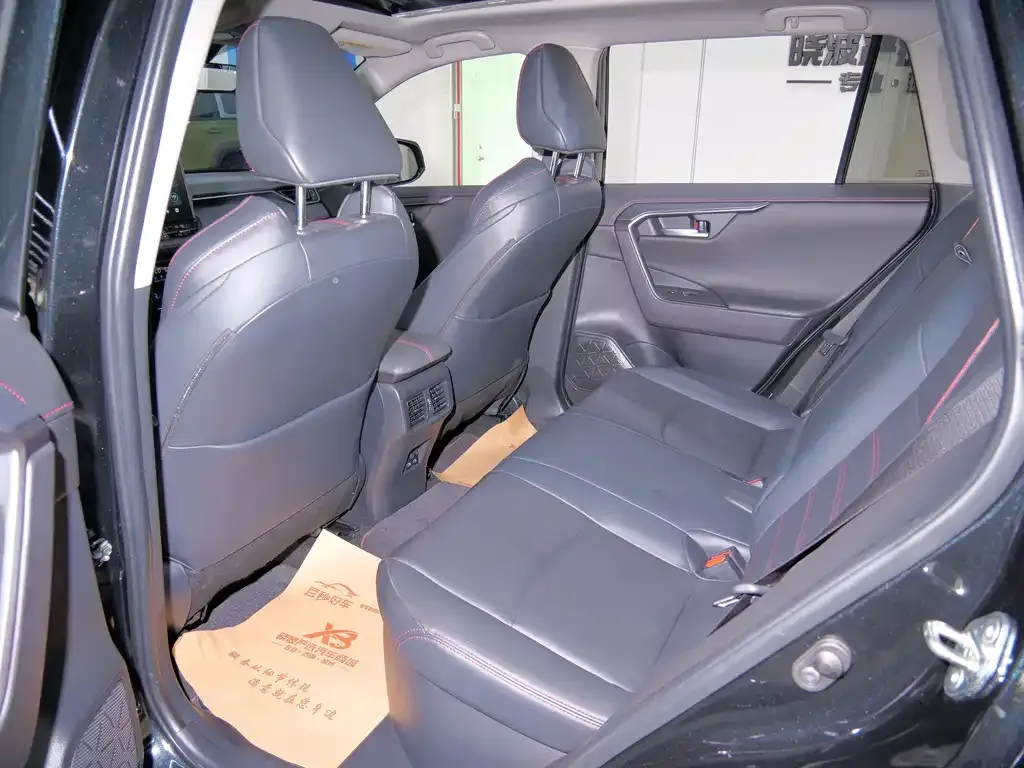 Toyota Wildlander New Energy — фото 7