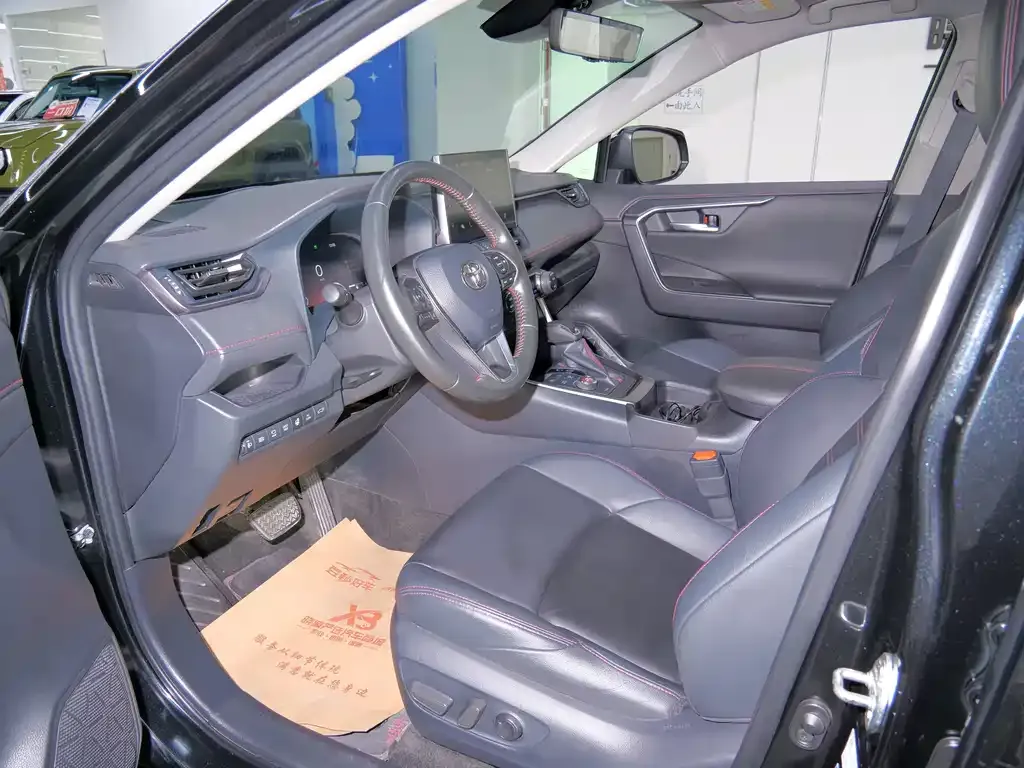 Toyota Wildlander New Energy — фото 10