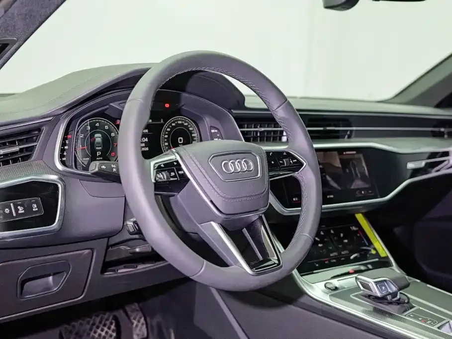 Audi A6L — фото 4