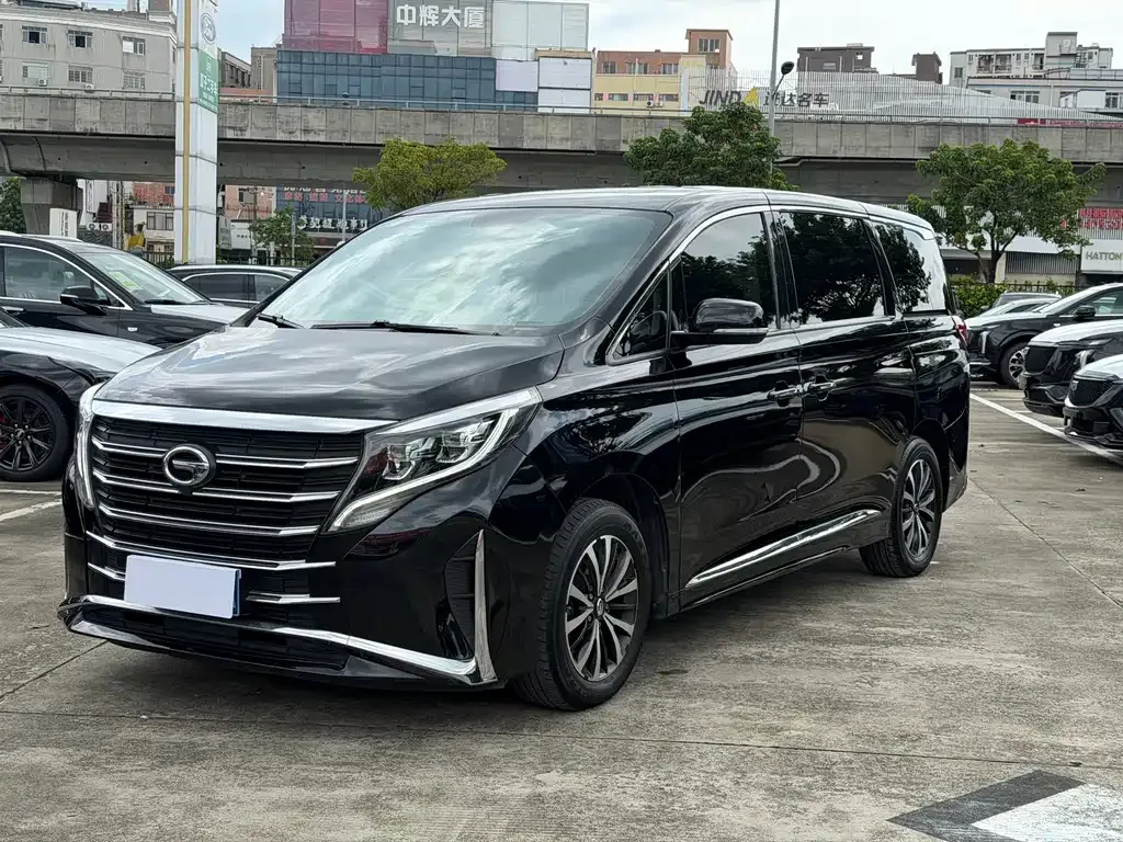 GAC Motor Trumpchi M8 — фото 1
