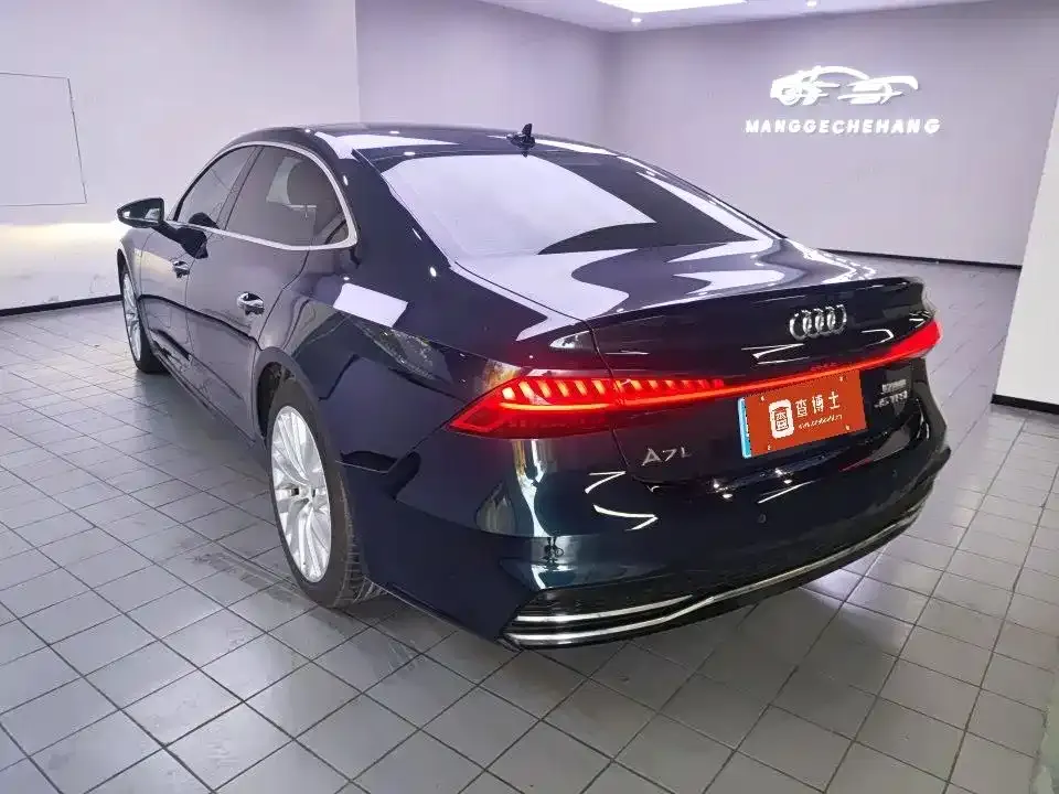 Audi A7L — фото 3