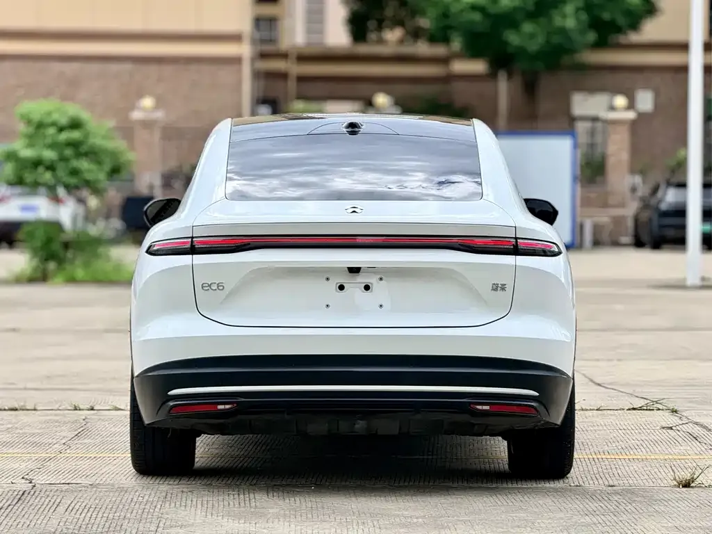 NIO EC6 — фото 2