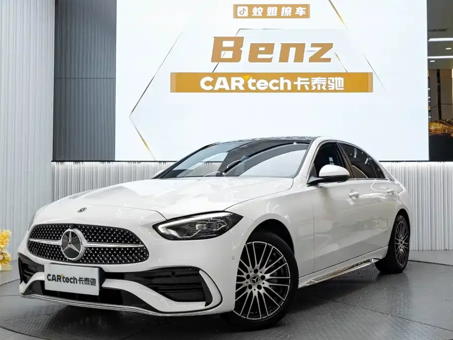 Mercedes-Benz C-Class — фото 1