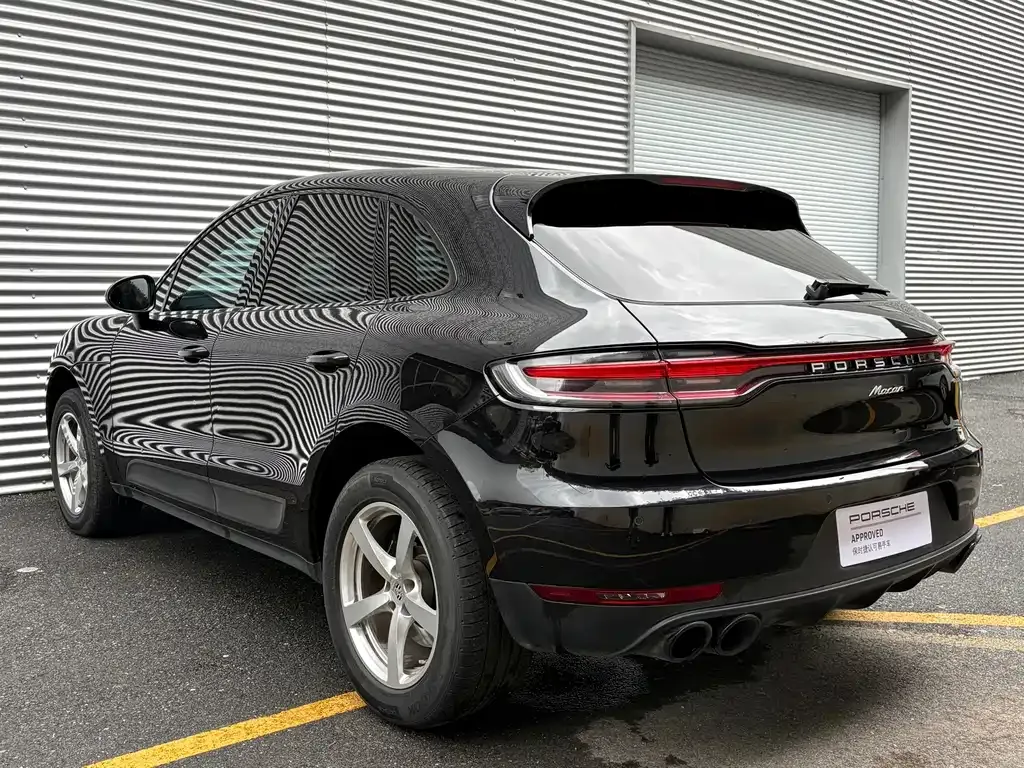 Porsche Macan — фото 10