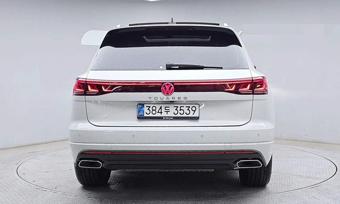 Volkswagen Touareg — фото 5