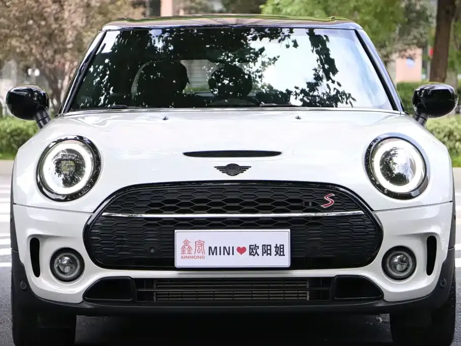 MINI Clubman — фото 4