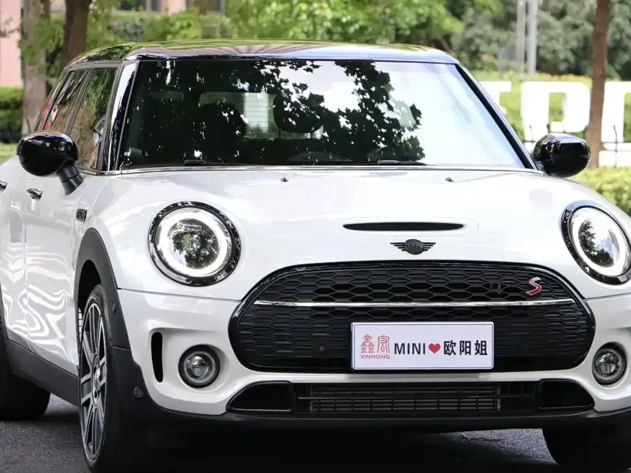 MINI Clubman — фото 10