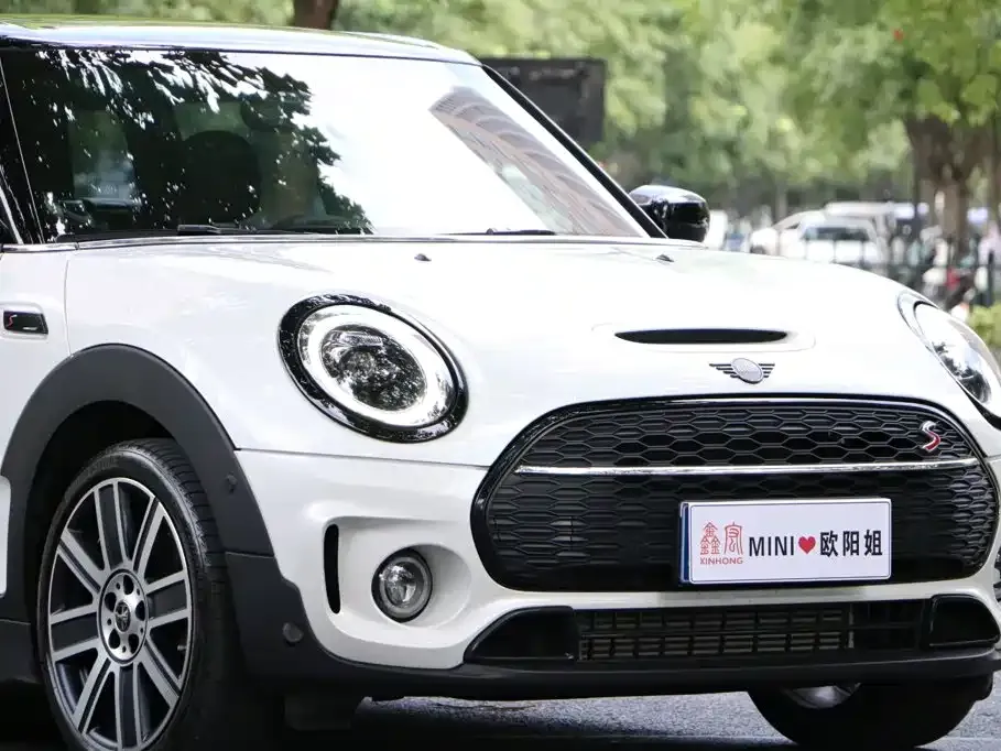 MINI Clubman — фото 6