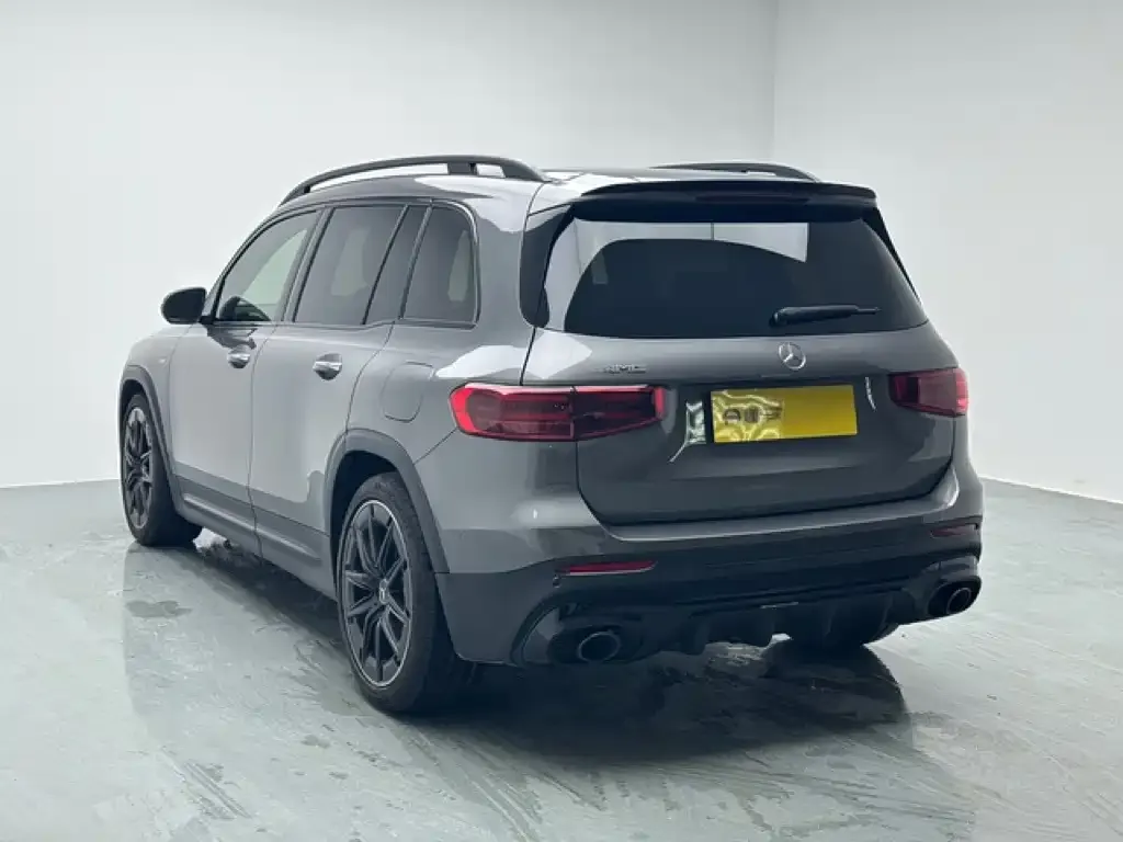 Mercedes-Benz GLB AMG — фото 3