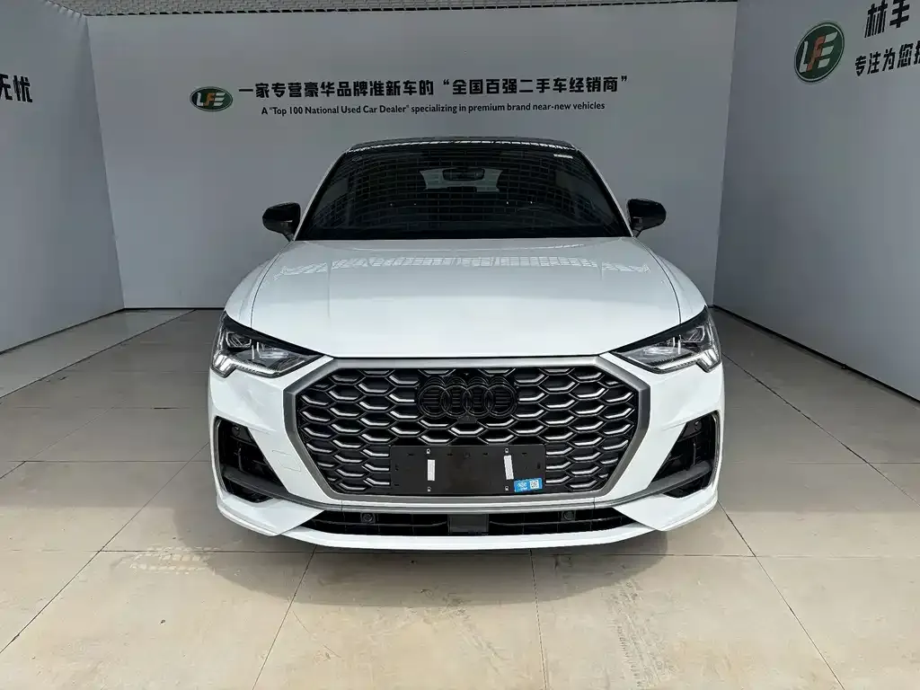Audi Q3 Sportback — фото 3