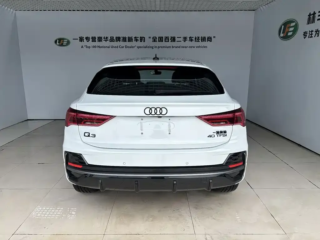 Audi Q3 Sportback — фото 5