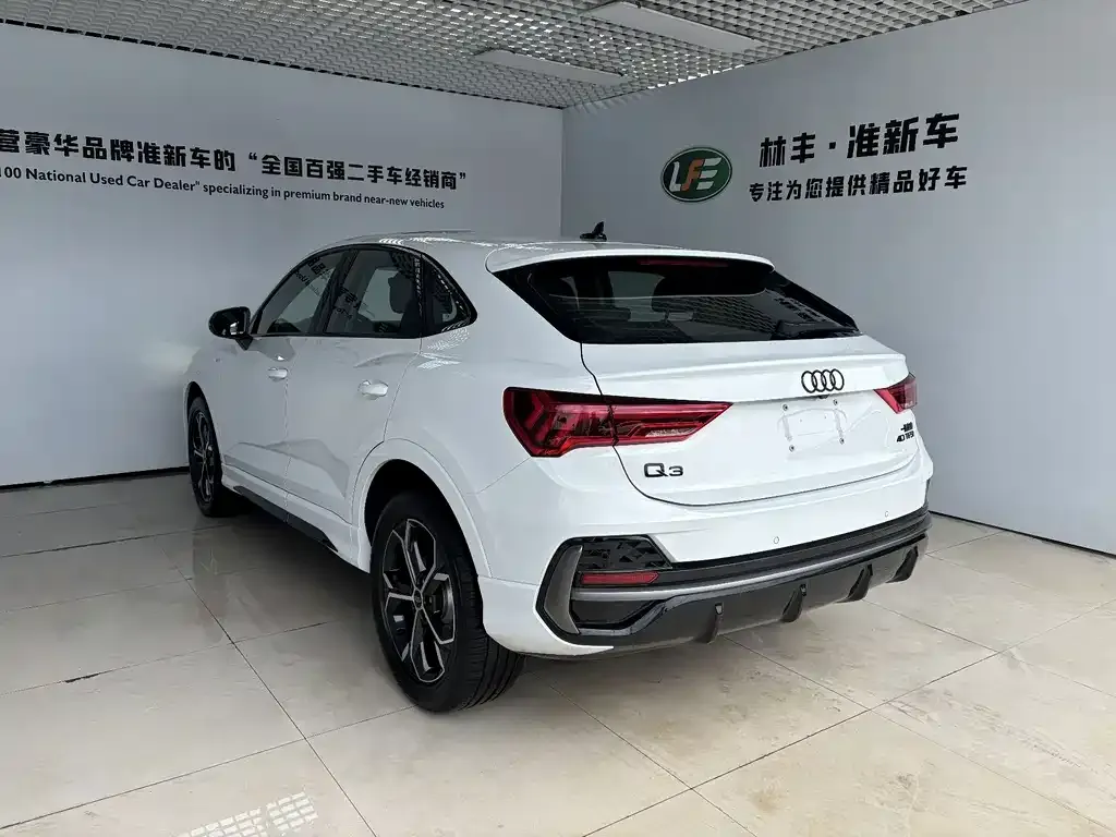 Audi Q3 Sportback — фото 7