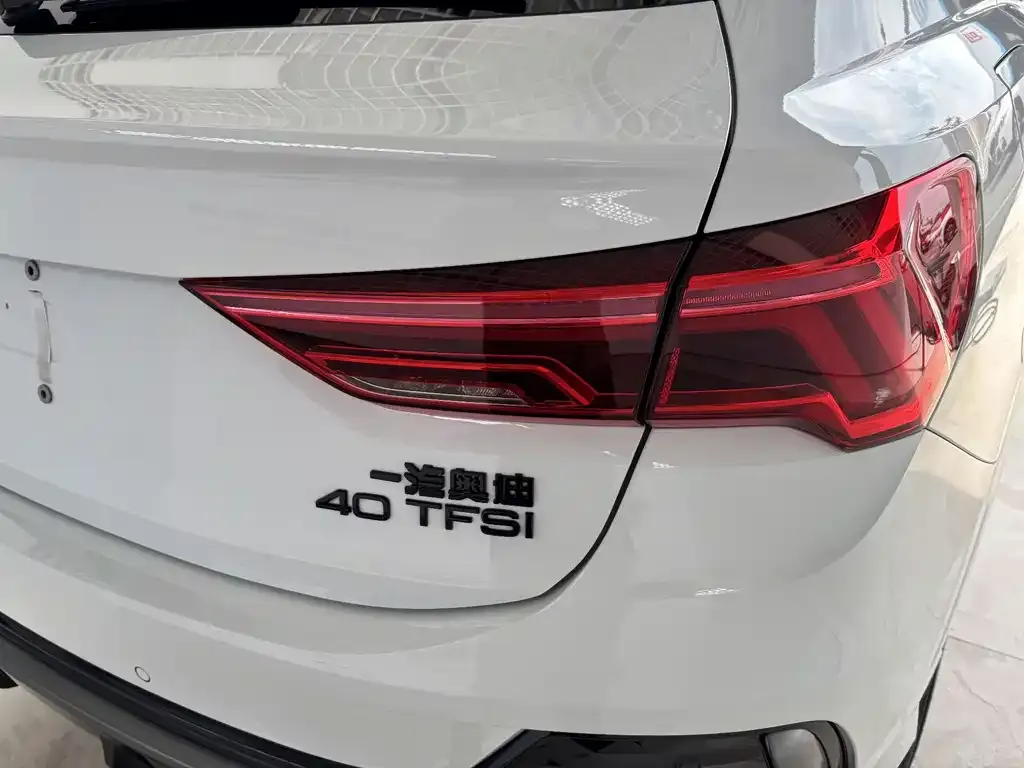 Audi Q3 Sportback — фото 2