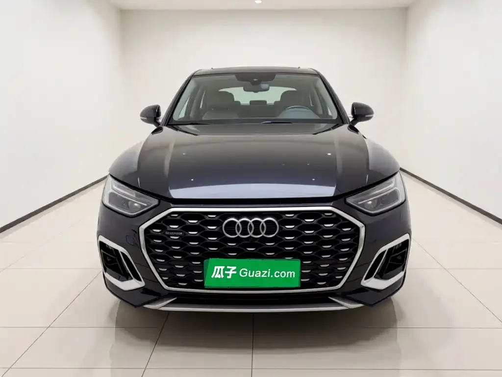 Audi Q5L Sportback — фото 2