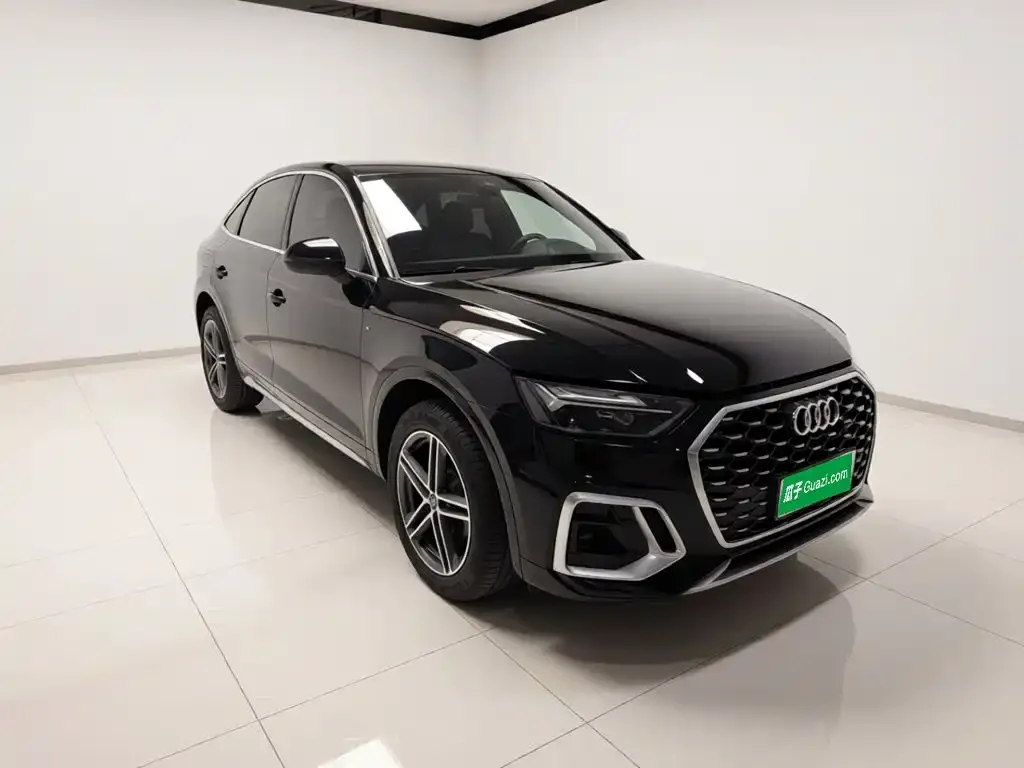 Audi Q5L Sportback — фото 4